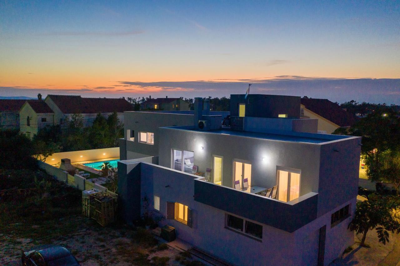 Apartment Lari Privlaka  Exterior photo